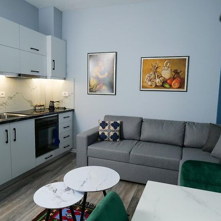 Travelers' Korca Home Luaran gambar