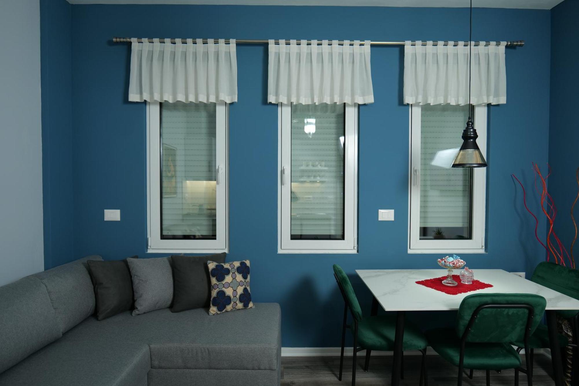 Travelers' Korca Home Luaran gambar