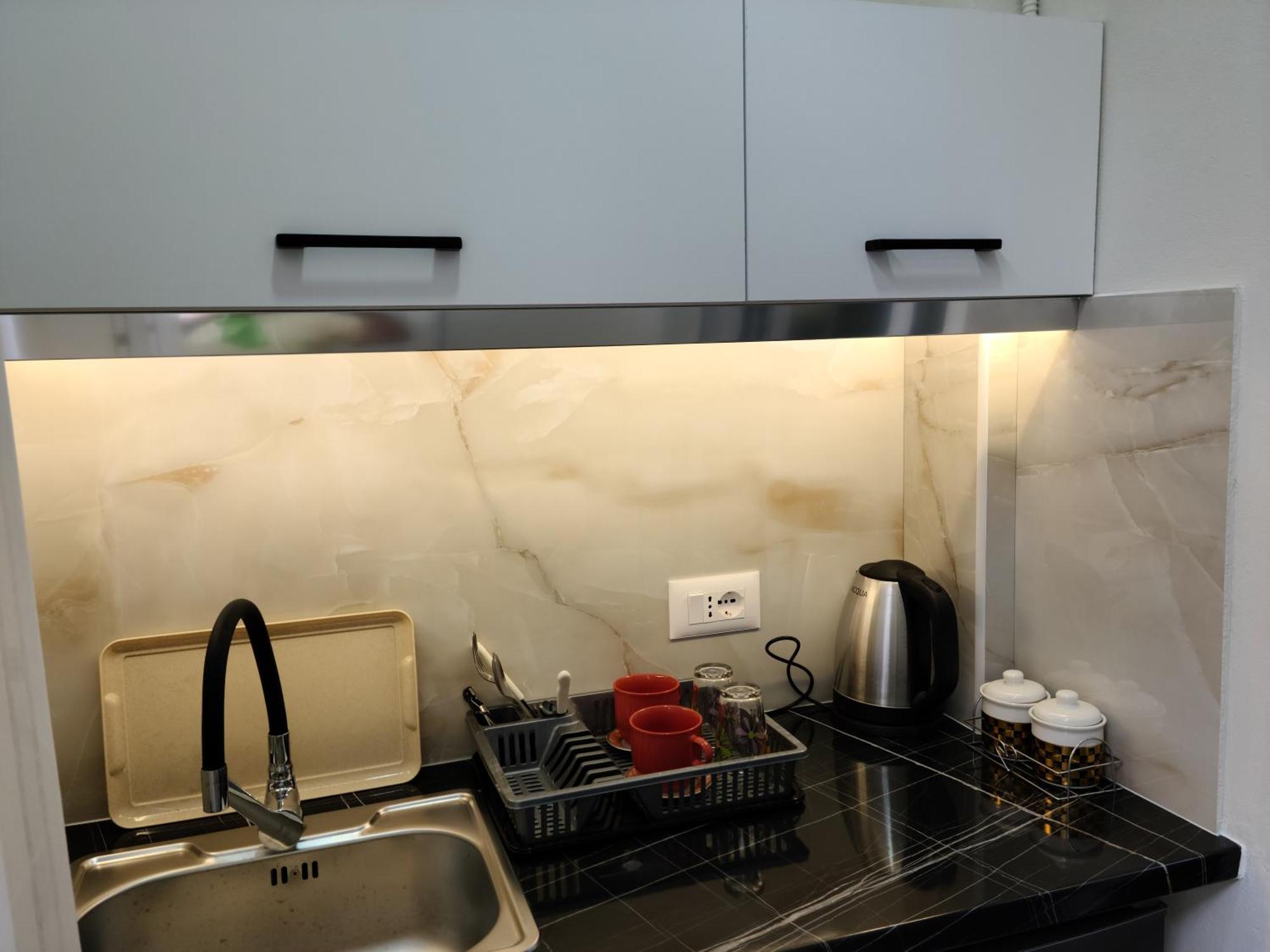 Travelers' Korca Home Luaran gambar